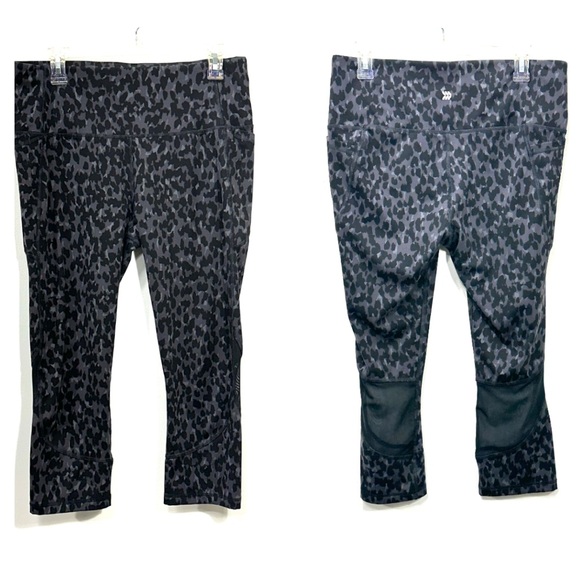 All in Motion Jaguar Black & Gray Print Cropped Legging Mesh Back. - Picture 1 of 9